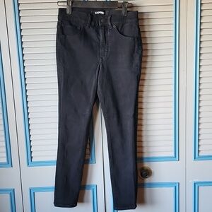 Express Women’s Black Ankle Leggings